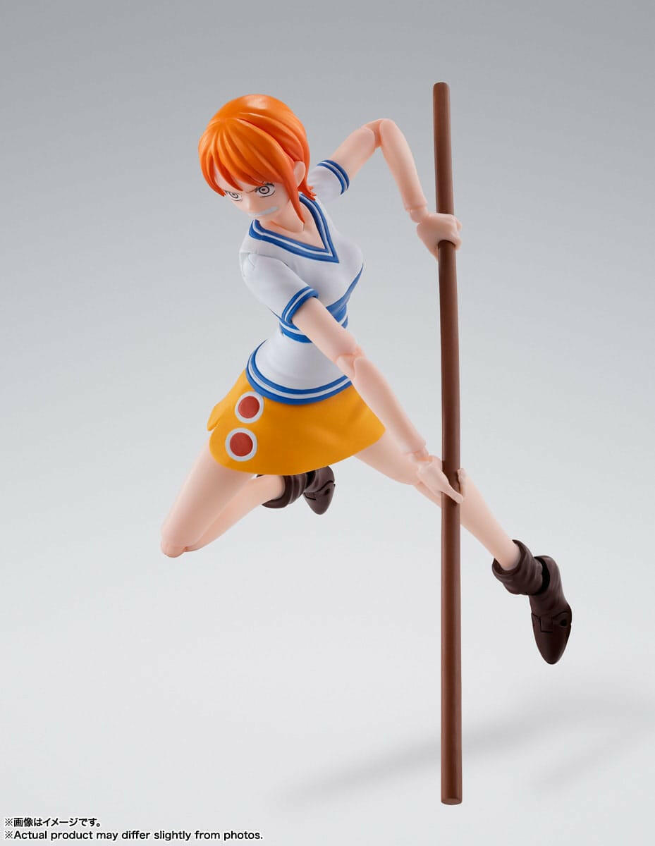 Pre-Order! S.H. Figuarts One Piece Actionfigur Nami Romance Dawn 14cm