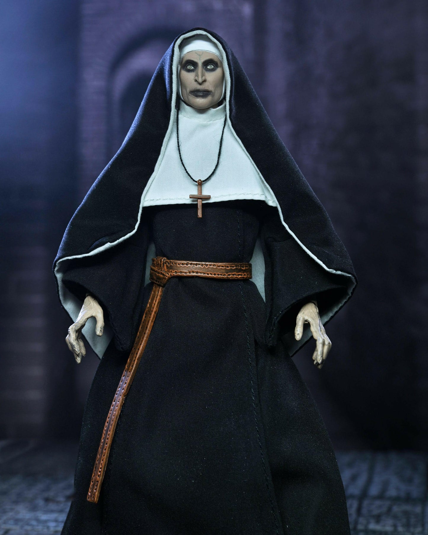 NECA The Conjuring Universe Figur Ultimate The Nun (Valak) 18cm NECA