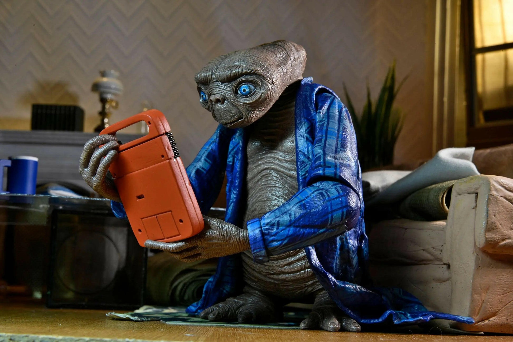 NECA E.T.  Der Außerirdische Actionfigur Ultimate Telepathic E.T. 11cm NECA