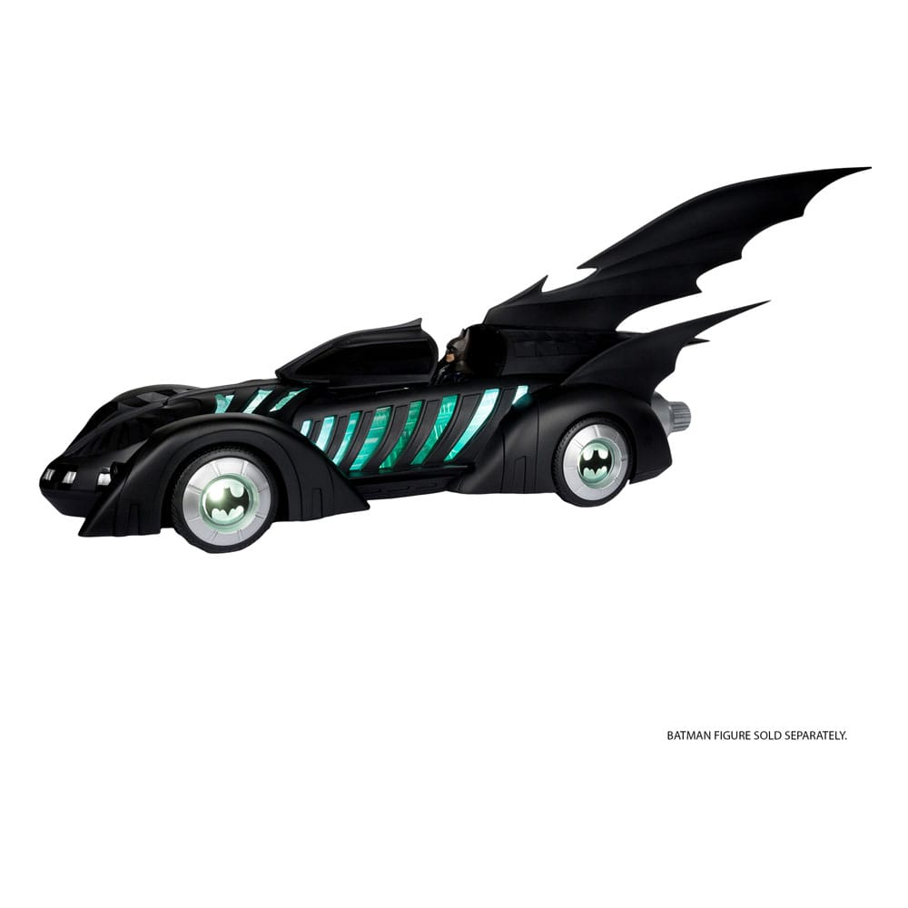 Pre-Order! McFarlane DC Multiverse Actionfigur mit Fahrzeug Batman Forever Alfred Pennyworth & Batmobile (Gold Label) 79cm