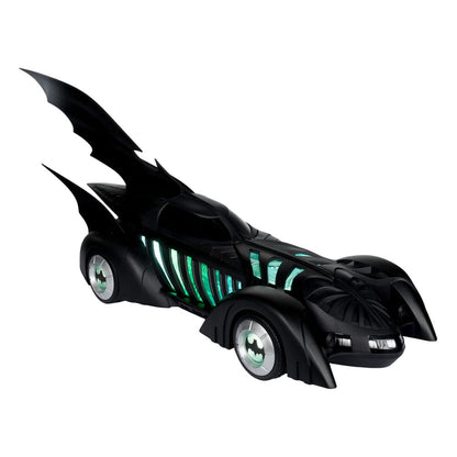 Pre-Order! McFarlane DC Multiverse Actionfigur mit Fahrzeug Batman Forever Alfred Pennyworth & Batmobile (Gold Label) 79cm