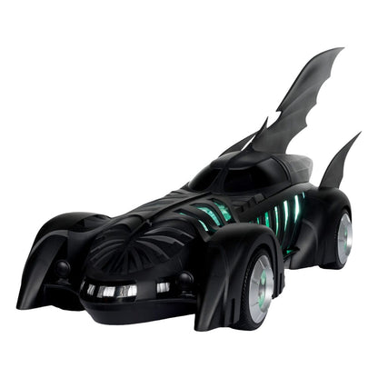 Pre-Order! McFarlane DC Multiverse Actionfigur mit Fahrzeug Batman Forever Alfred Pennyworth & Batmobile (Gold Label) 79cm