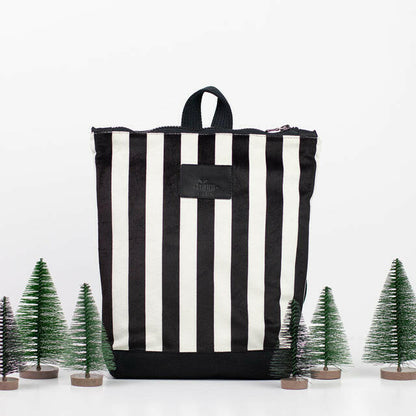 Muni Kids backpack Striped black and white Kinderrucksack Muni