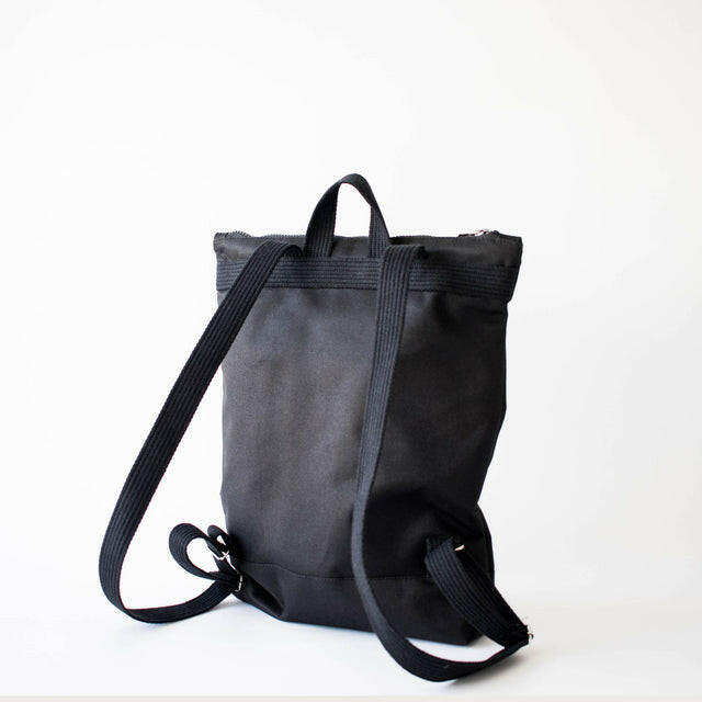 Muni Waterproof Backpack - Black Bow Rucksack Wasserfest Muni