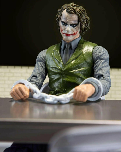 McFarlane DC Multiverse Actionfigur The Joker (Jail Cell Variant) (The Dark Knight) (Gold Label) 18cm - Toy-Storage